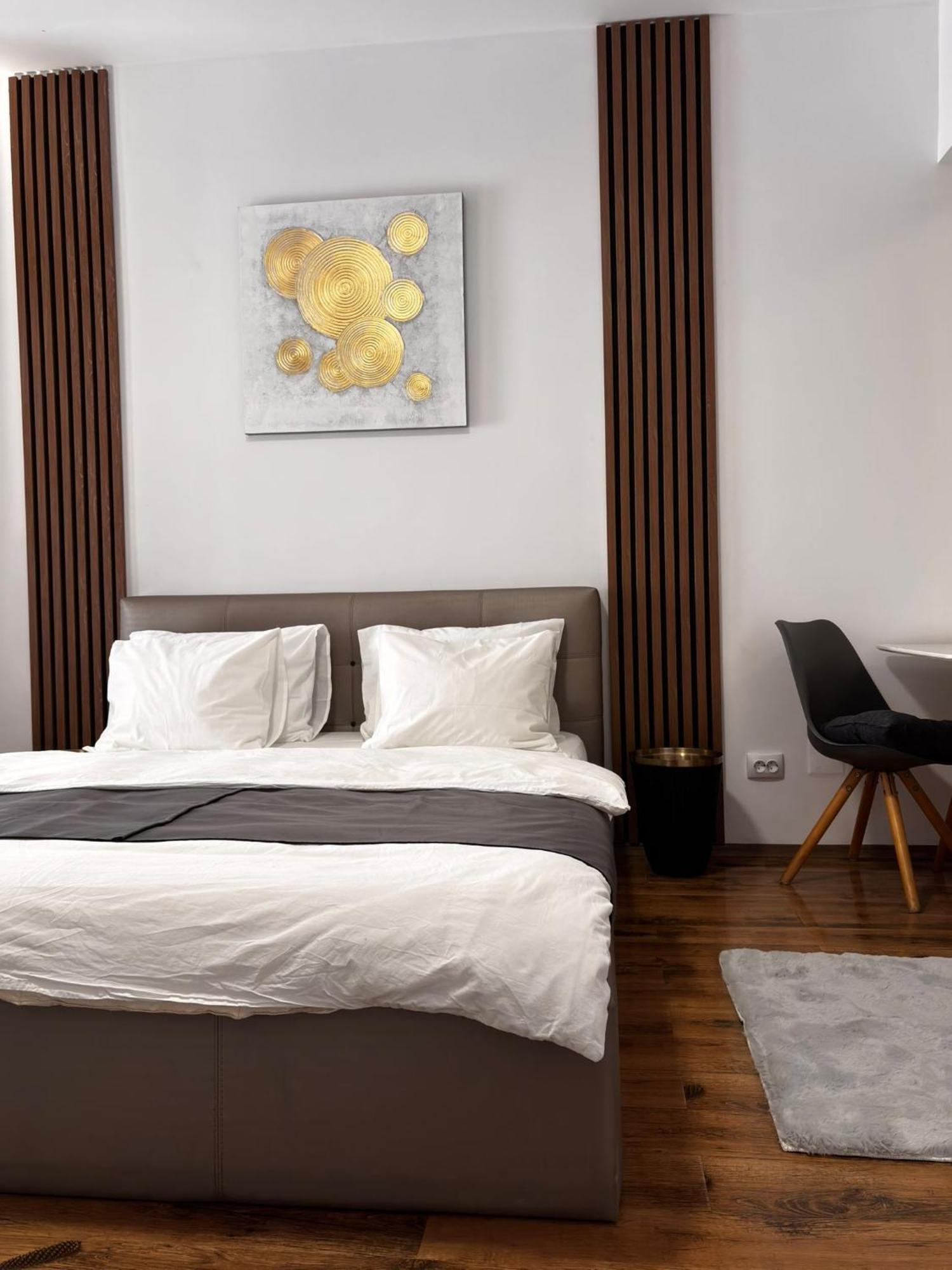 Central Studio Bucharest بوخارست المظهر الخارجي الصورة