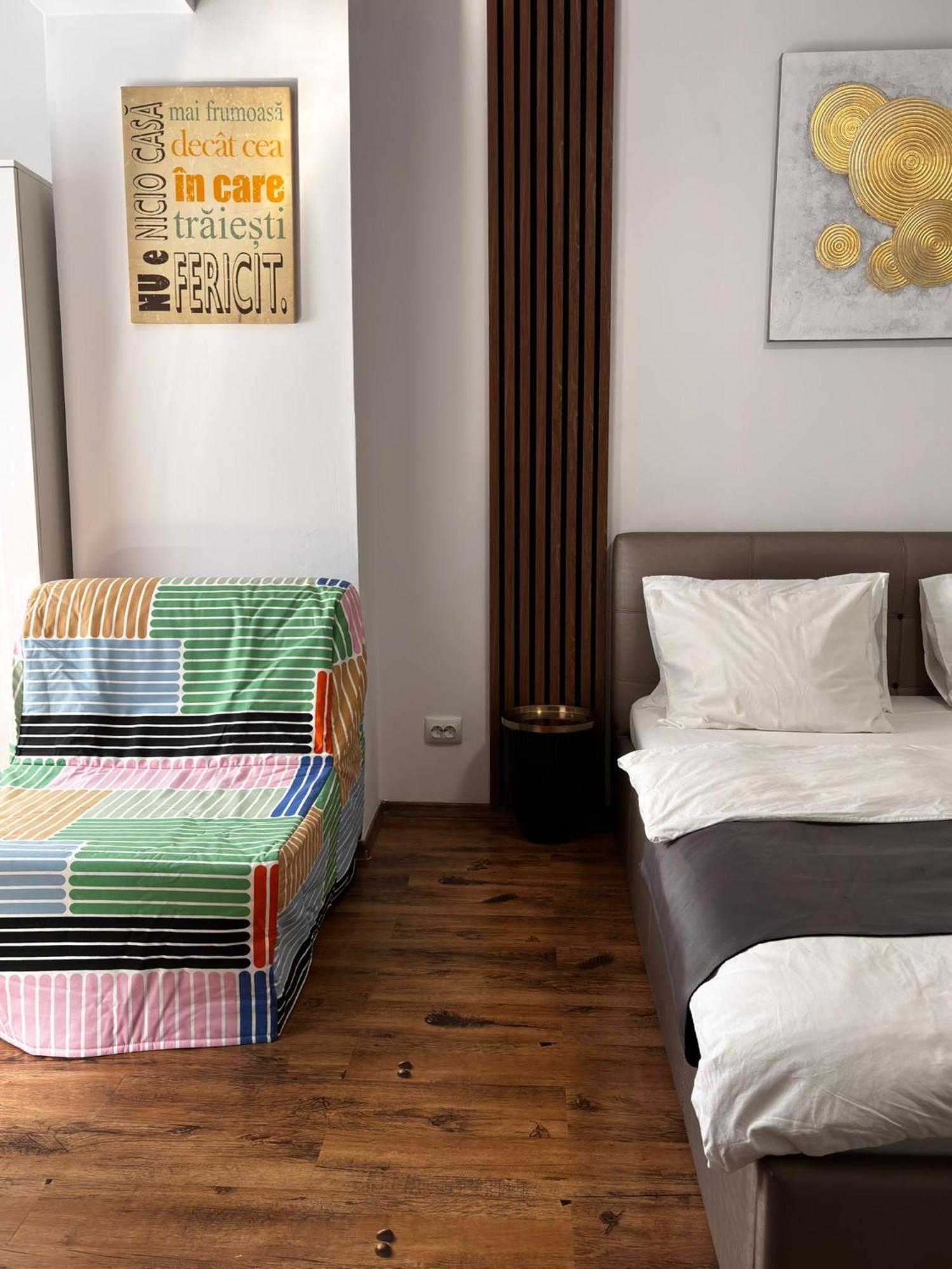 Central Studio Bucharest بوخارست المظهر الخارجي الصورة