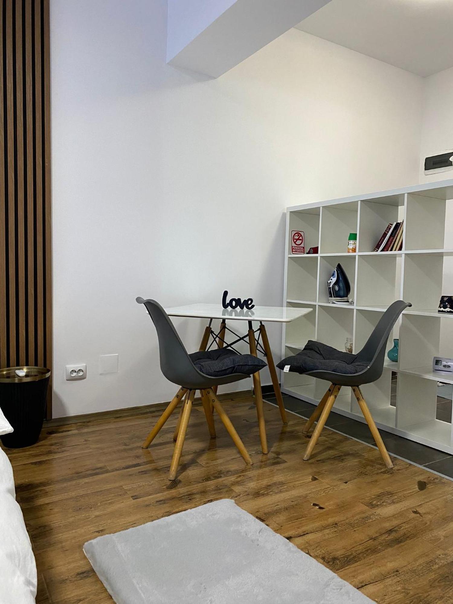 Central Studio Bucharest بوخارست المظهر الخارجي الصورة
